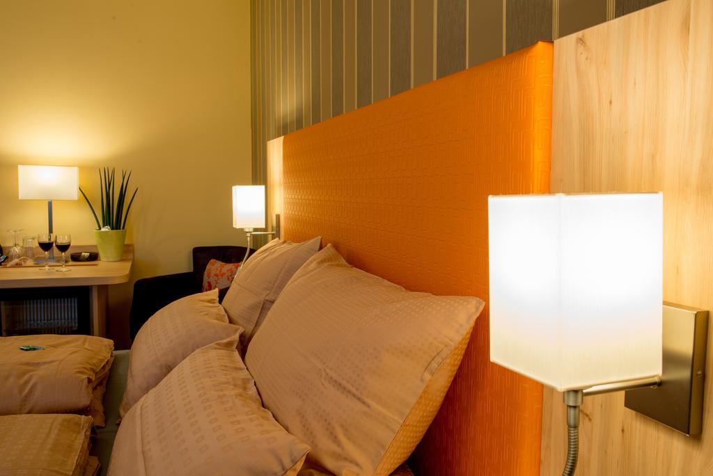 באד קונינג Landhotel Zur Post חדר תמונה