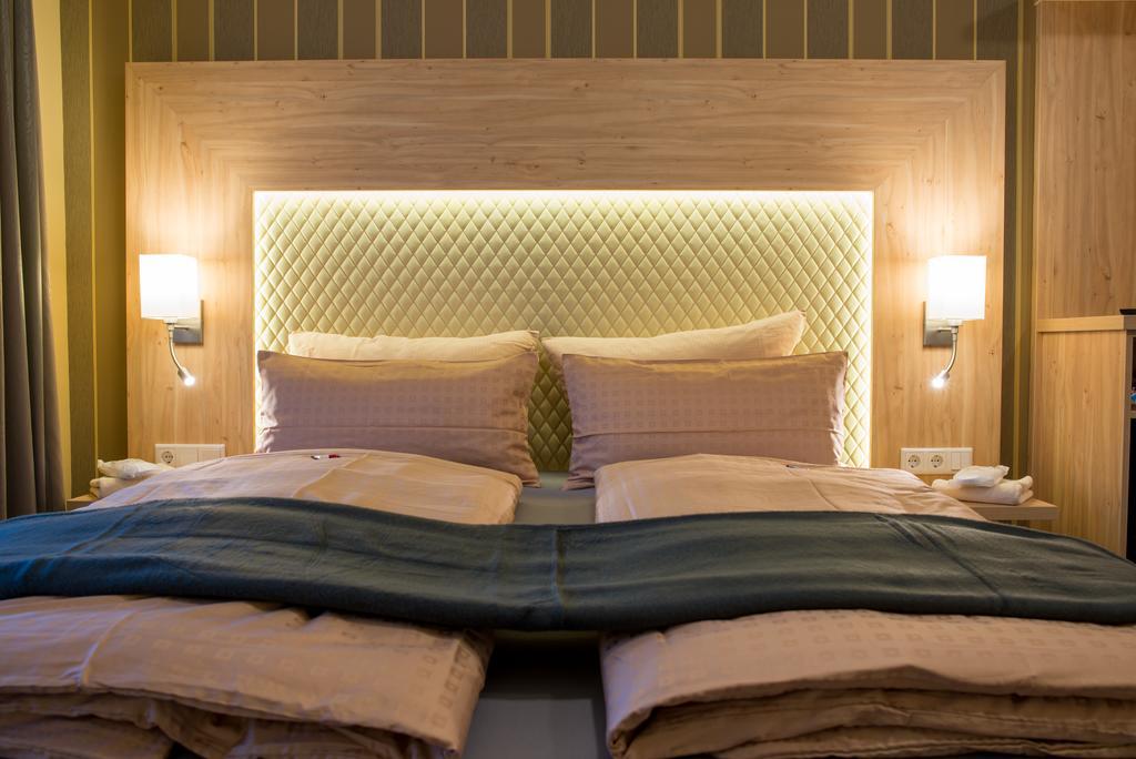 באד קונינג Landhotel Zur Post חדר תמונה
