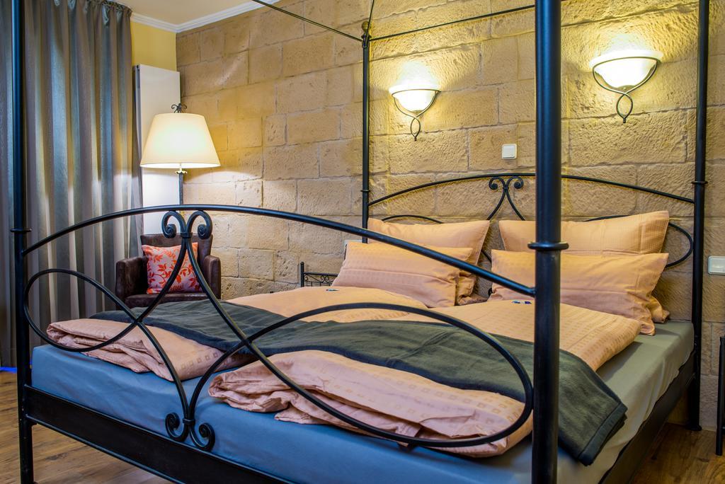 באד קונינג Landhotel Zur Post חדר תמונה